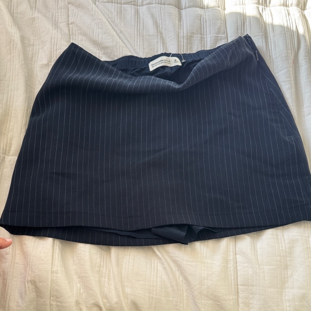 Abercrombie & Fitch Navy Pinstripe Mini Skort
